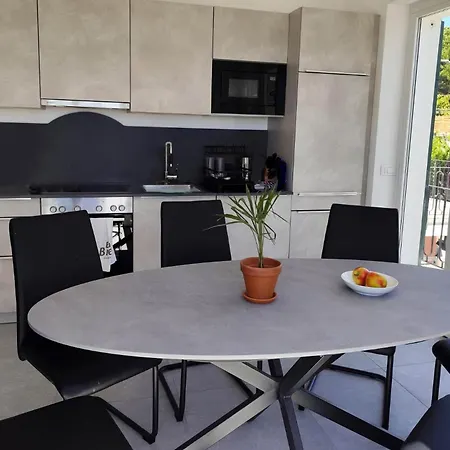 Apartament Gabriella *